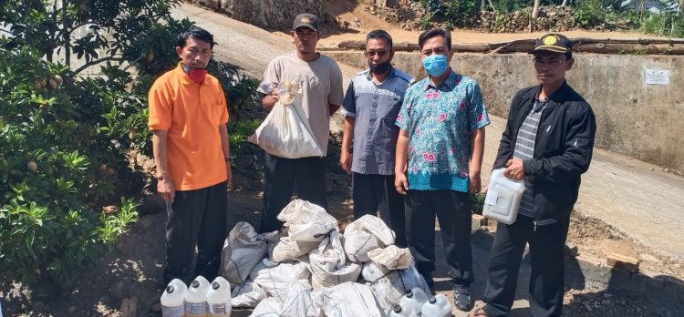 Lawan OPT Secara Alami dengan Agens Hayati