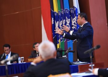 Lulus Doktor IPK 4,0, Wamentan Sudaryono Bongkar Rahasia Holding BUMN