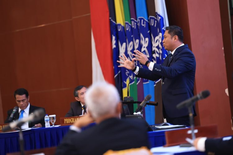 Lulus Doktor IPK 4,0, Wamentan Sudaryono Bongkar Rahasia Holding BUMN