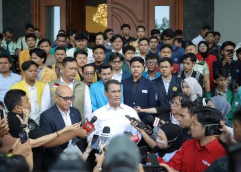 Mentan Amran Rangkul dan Siapkan Mahasiswa Jadi Penerus Arah Pertanian Nasional