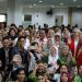 Gaji Dosen Mentan Amran Diserahkan ke Mahasiswa Yatim Piatu