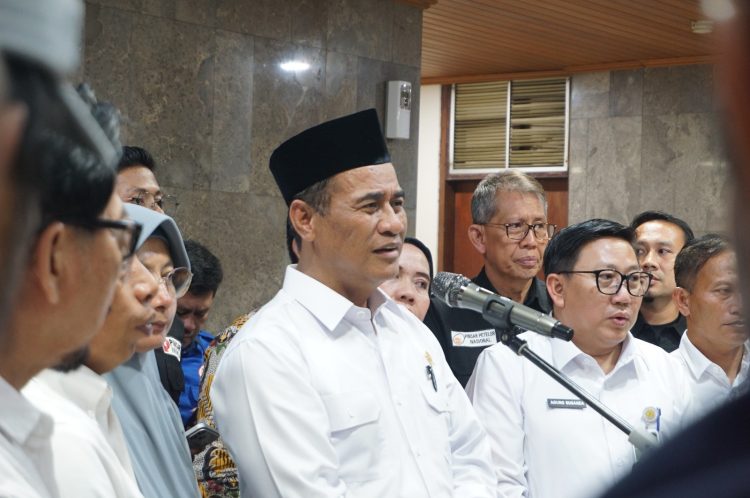 Mentan Amran Terbitkan Kebijakan Lindungi Peternak Telur, HAP Rp26.500 Wajib Ditegakkan