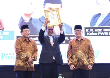 Berhasil Percepat Swasembada Pangan, Mentan Amran Raih Penghargaan Wredatama Nugraha Utama