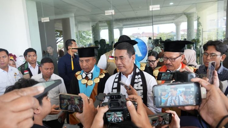 Mentan Amran Gandeng UNESA Kembangkan Kedelai, 56 Hektare Disiapkan Jadi Sentra Benih Berkualitas