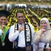 Mentan Amran Beri Wisudawan Combine Harvester, Siapkan jadi Pengusaha Muda