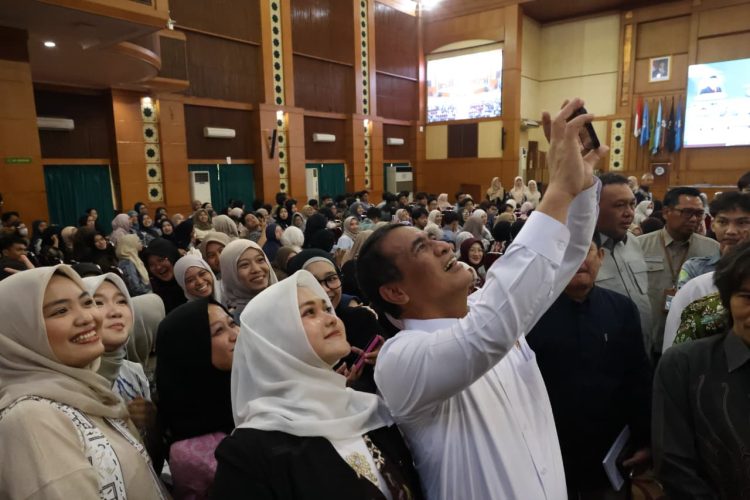 Rektor UIN Jakarta Apresiasi Kiprah Mentan Amran Perkuat Kemandirian Pangan Nasional